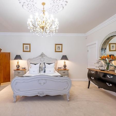 Отель Grand Lux Boutique Manor Херманус Экстерьер фото