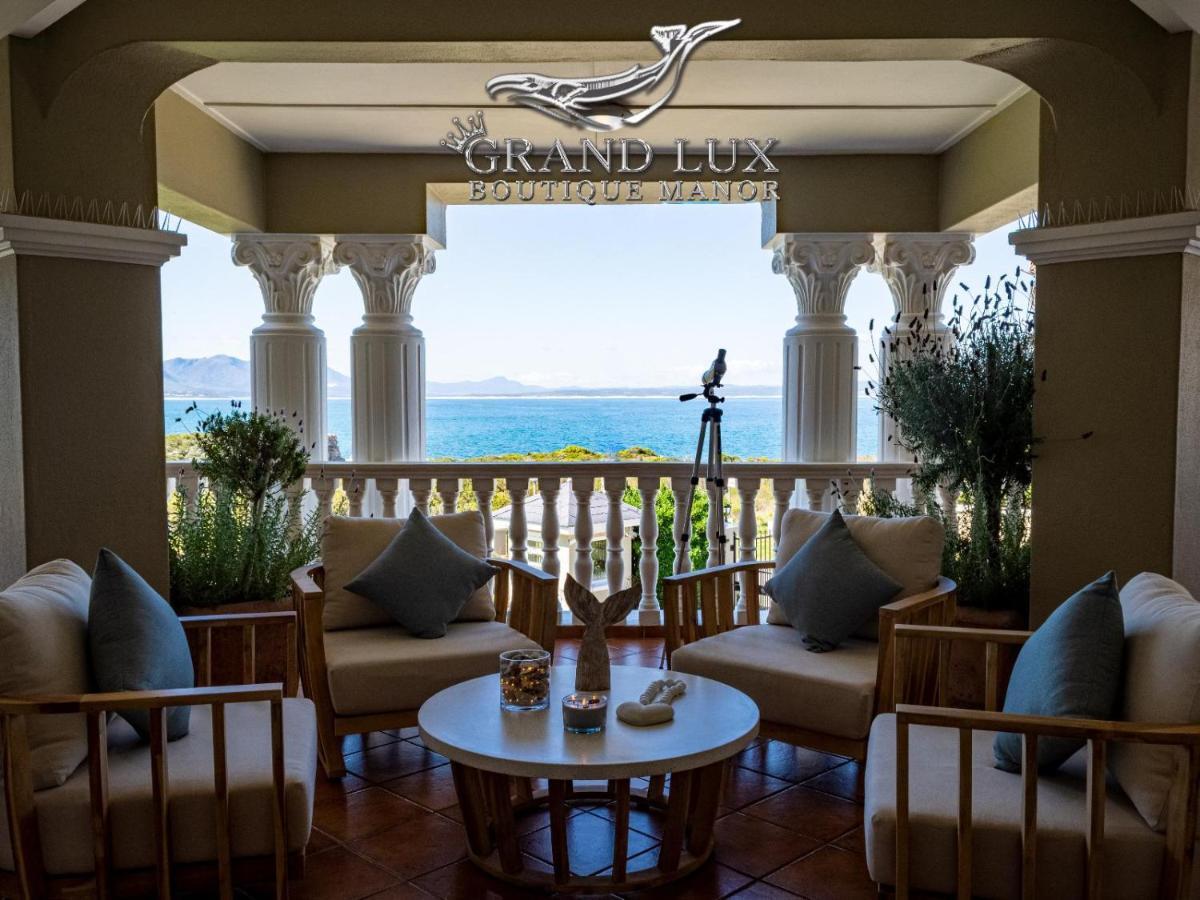 Отель Grand Lux Boutique Manor Херманус Экстерьер фото