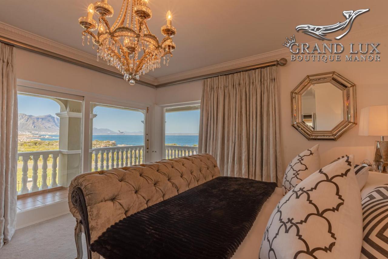 Отель Grand Lux Boutique Manor Херманус Экстерьер фото